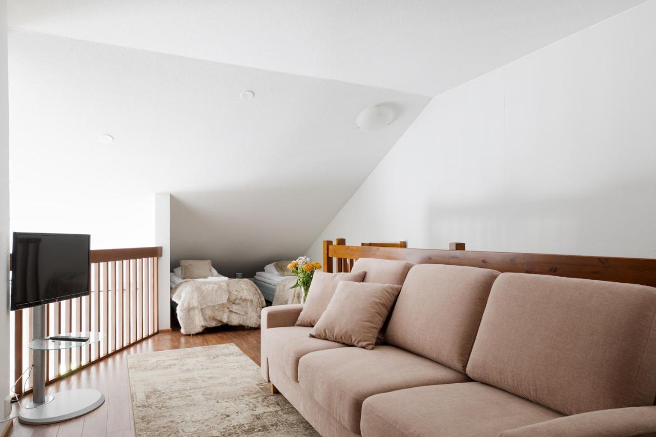 Apartamento Alppitaehti, Huoneisto Hilla Levi Exterior foto
